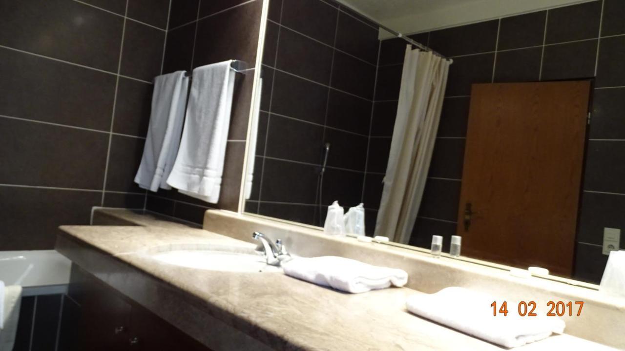 Bed & Breakfast Hotel Helga Hein دوسلدورف المظهر الخارجي الصورة